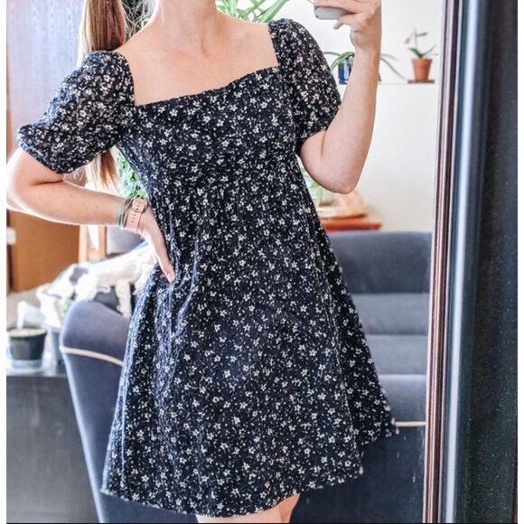 Maeve Dresses & Skirts - Maeve Lillianne Floral Mini Dress Navy Cotton Off Shoulder Puff Sleeve Sz 00